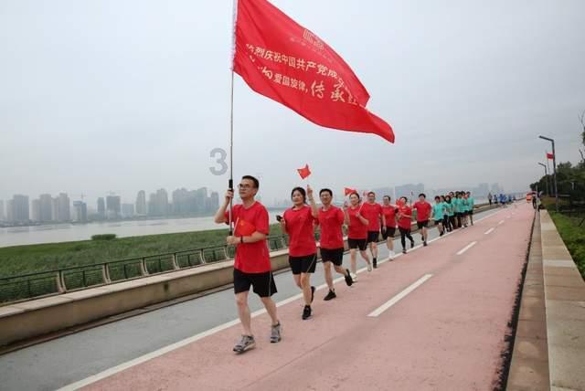 冬天去东北好？还是夏天去好？游戏画面